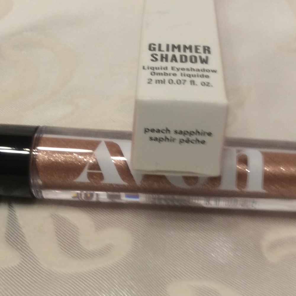 Glimmer Shadow Liquid Eye Shadow - Picture 5 of 5